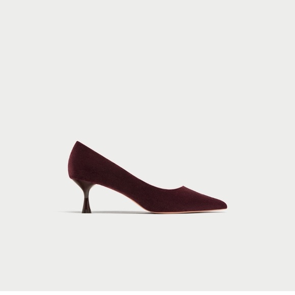 ZARA Velvet High Heel Court Shoes - Picture 3 of 8
